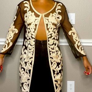 Detailed Gold and Black Long Cardigan